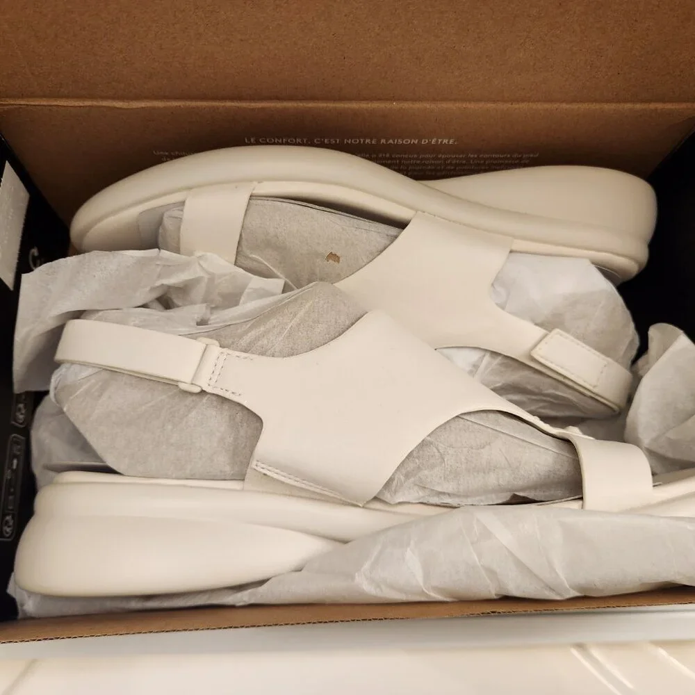 Naturalizer Warm White 